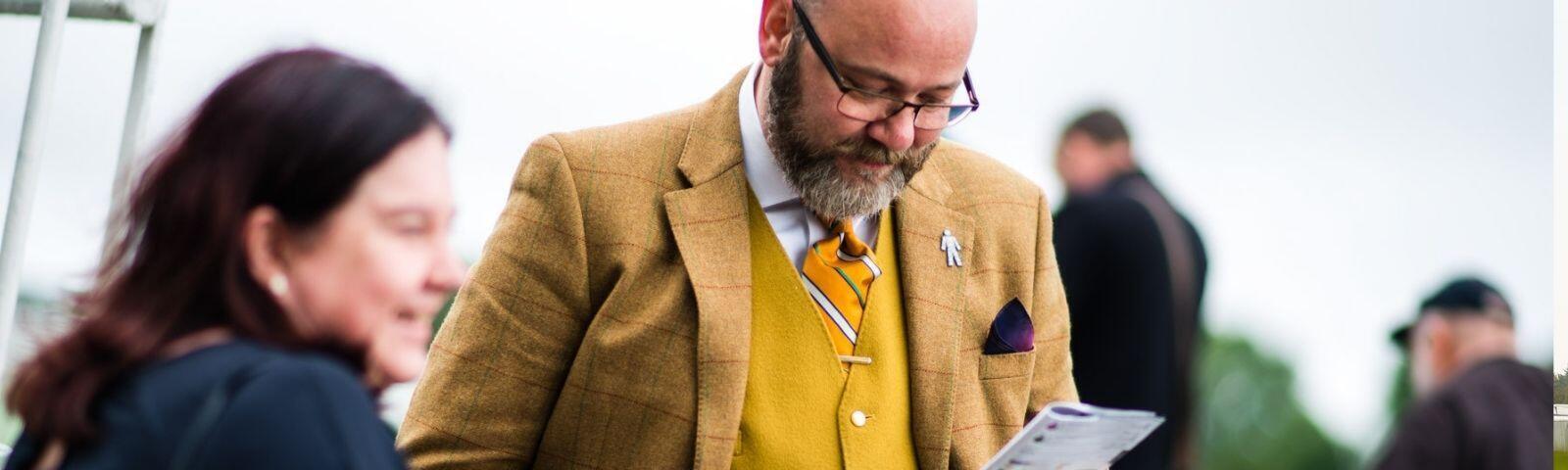 View today's racecard for Windsor Racecourse