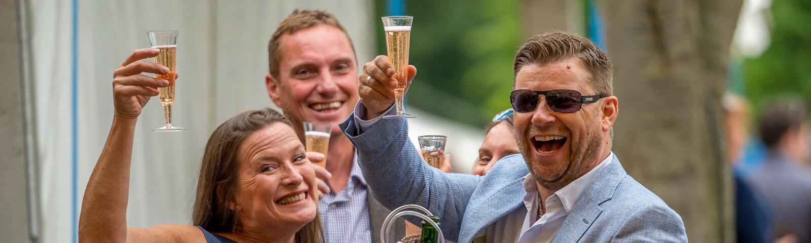 Bank Holiday family fun at the races